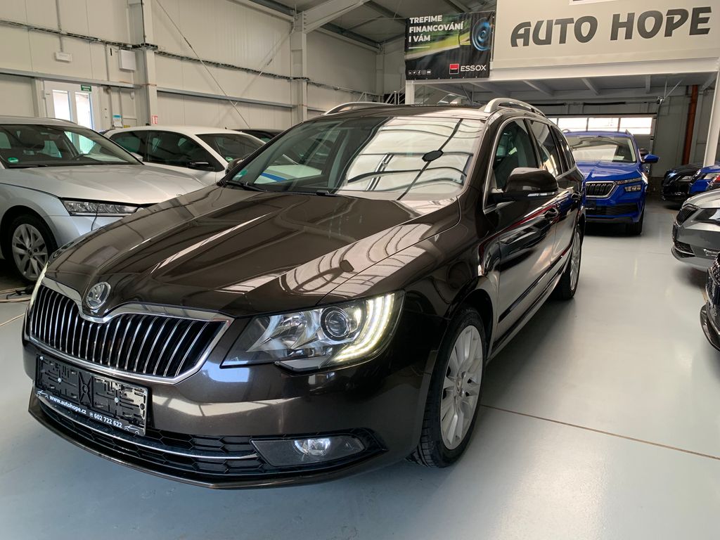 Škoda Superb