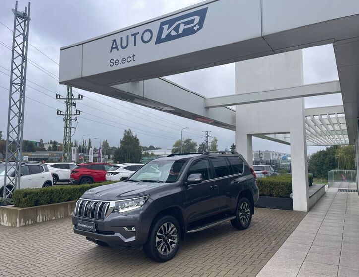 Toyota Land Cruiser 1