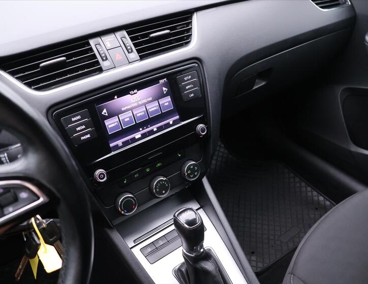 Škoda Octavia 17