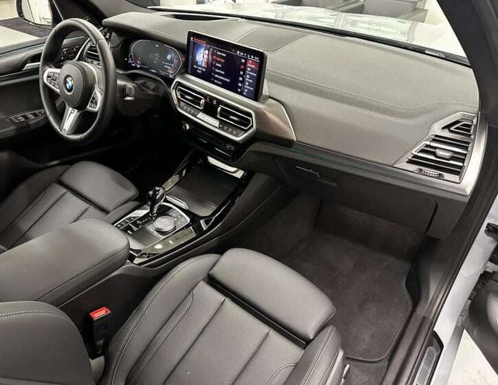 BMW X3 8