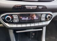 Hyundai i30 21