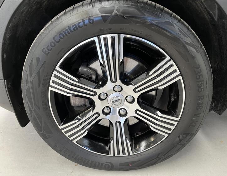 Volvo XC40 37