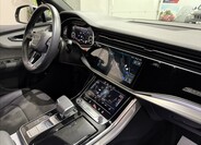 Audi Q7 18