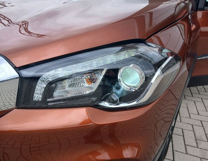 Suzuki SX4 S-Cross 29