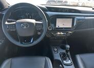 Toyota Hilux 5