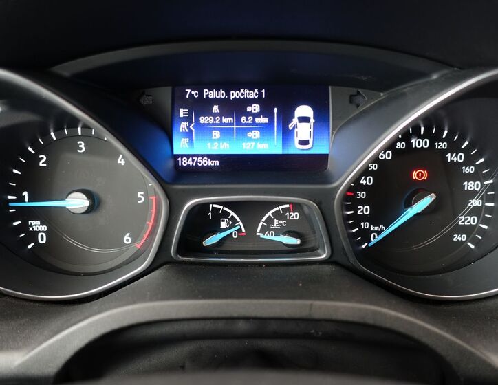 Ford Grand C-MAX 10