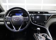 Toyota Camry 13