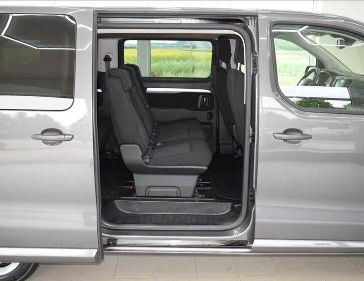 Peugeot Traveller 14