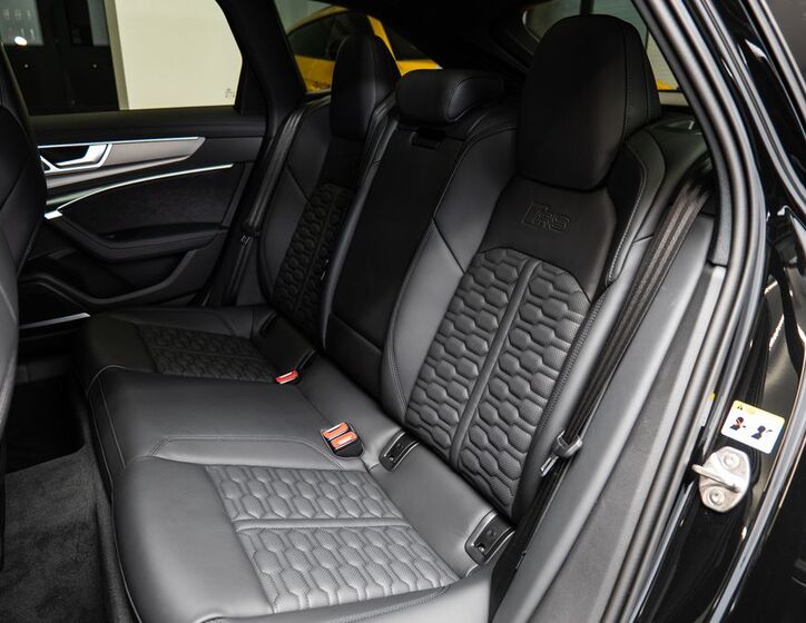 Audi RS6 11