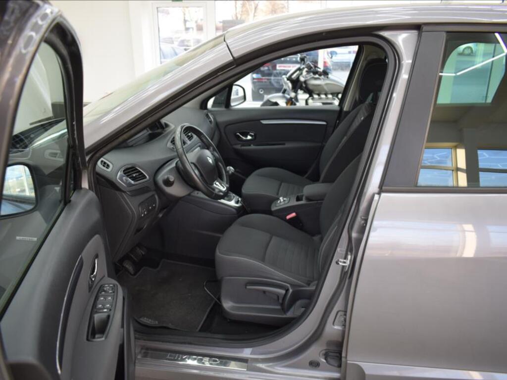 Renault Grand Scénic 10