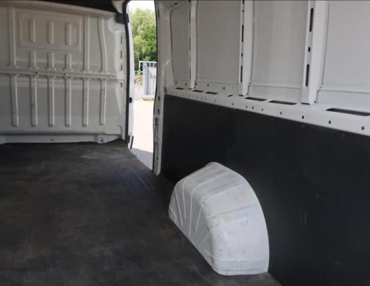 Peugeot Boxer 26