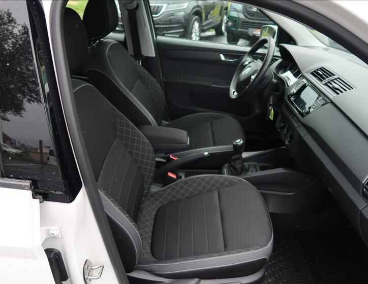 Škoda Fabia 14