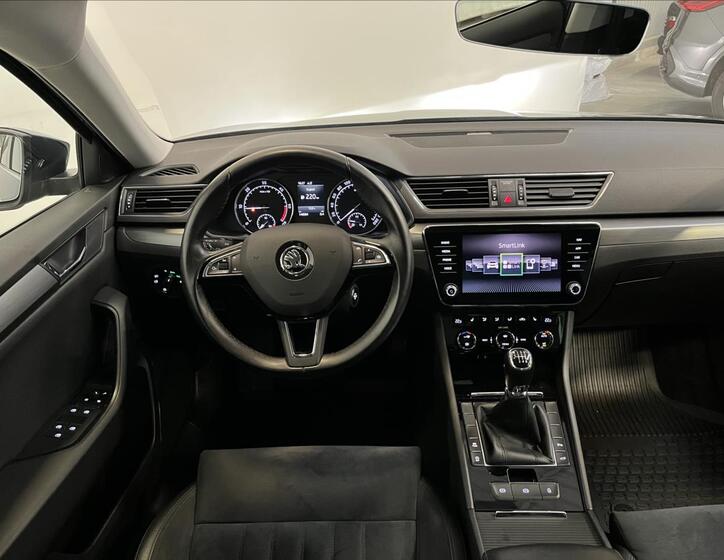 Škoda Superb 5