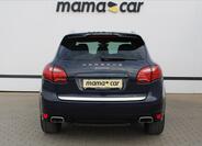 Porsche Cayenne 6