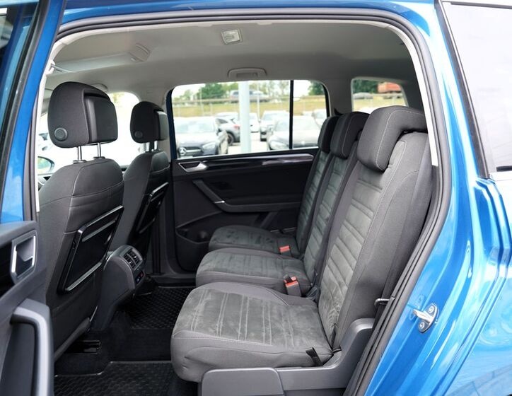 Volkswagen Touran 32