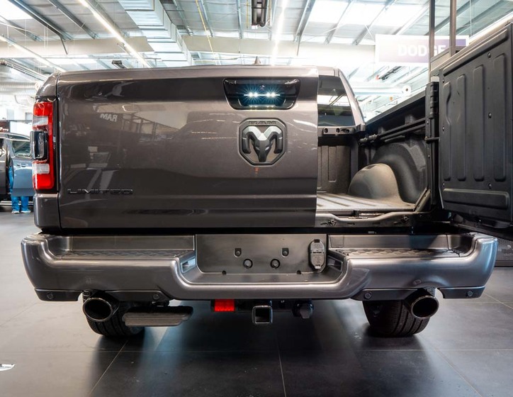 Dodge RAM 7