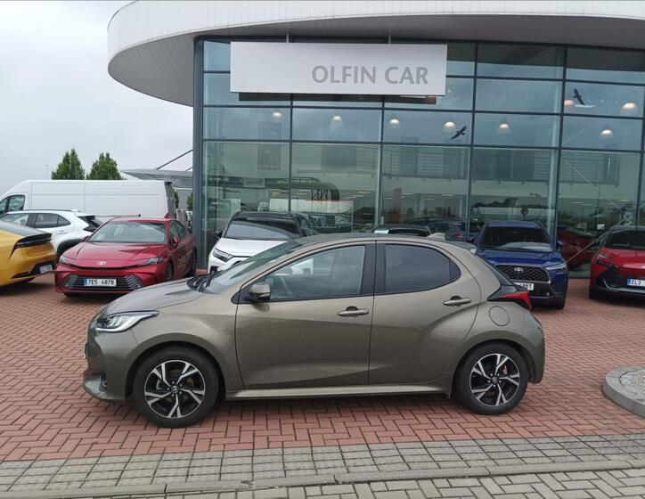 Toyota Yaris 2