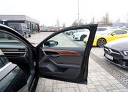 Audi A8 23