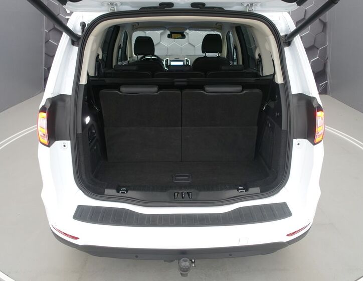 Ford Galaxy 31