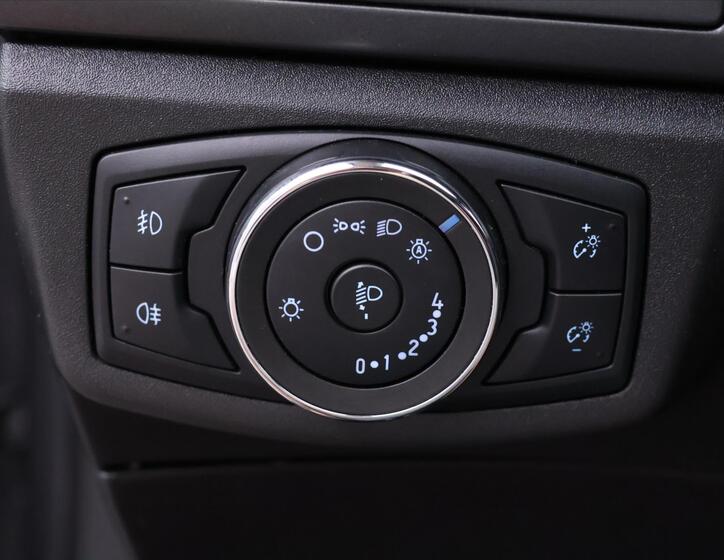 Ford Mondeo 18