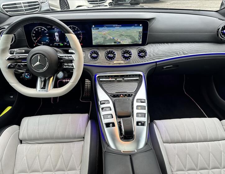 Mercedes-Benz AMG GT 9