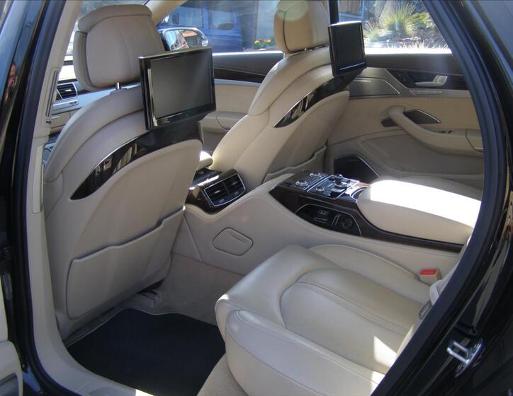 Audi A8 20