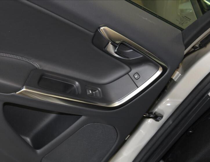 Volvo V60 15