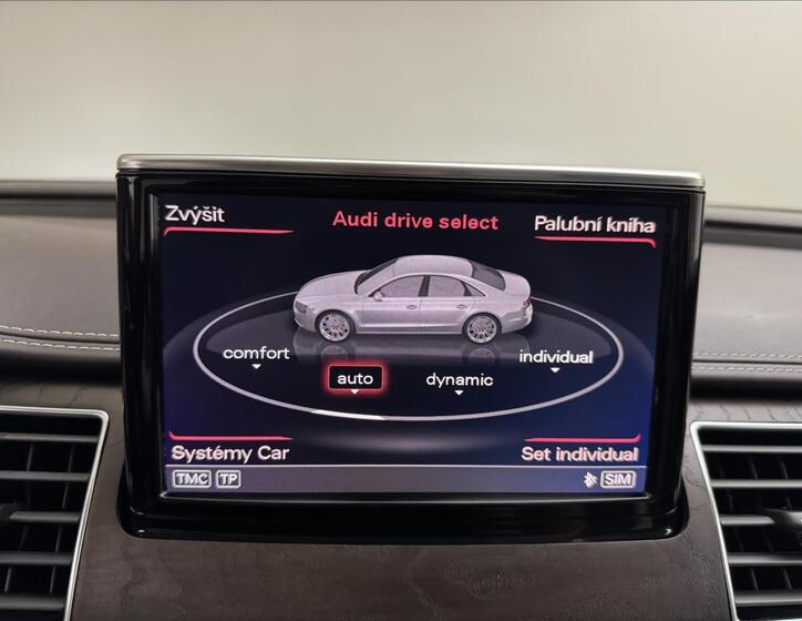 Audi A8 17