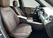 Mercedes-Benz GLB 12