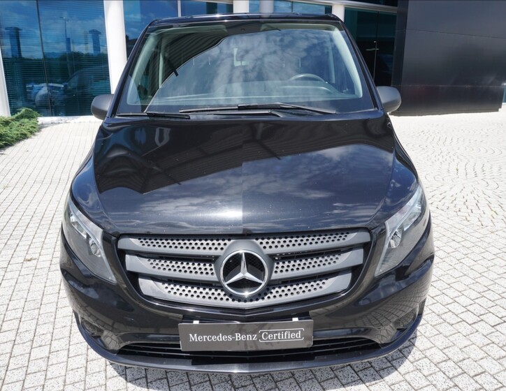 Mercedes-Benz Vito 2