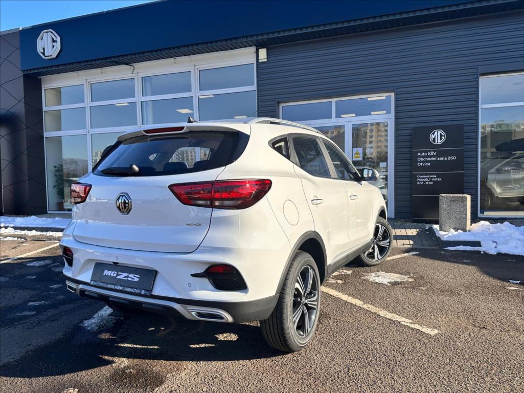 MG ZS