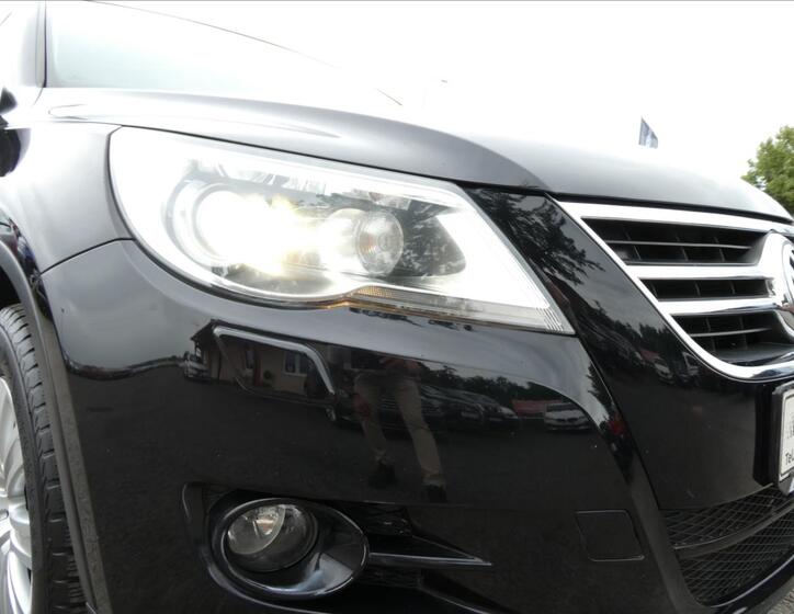 Volkswagen Tiguan 5