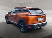 Peugeot 2008 4
