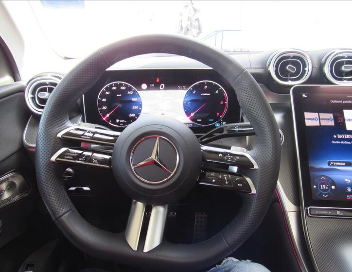 Mercedes-Benz GLC 12