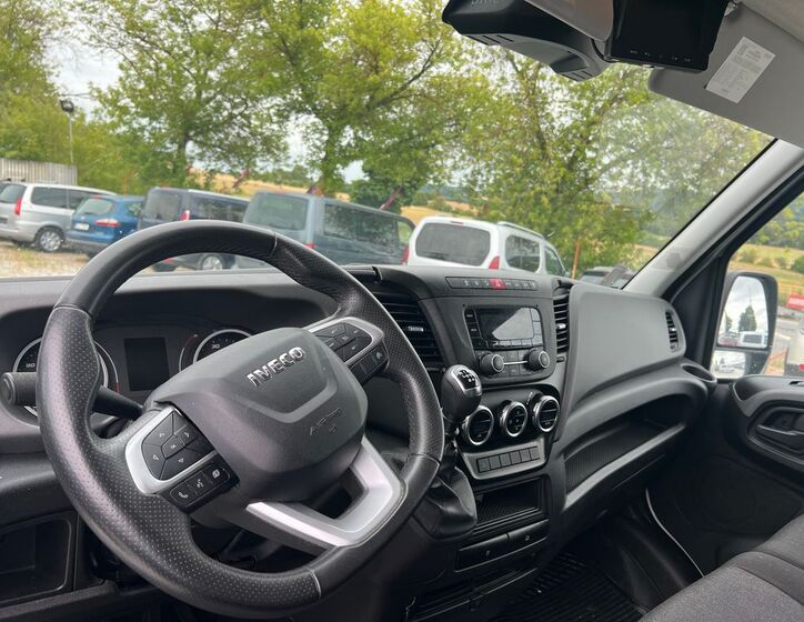 Iveco Daily 9