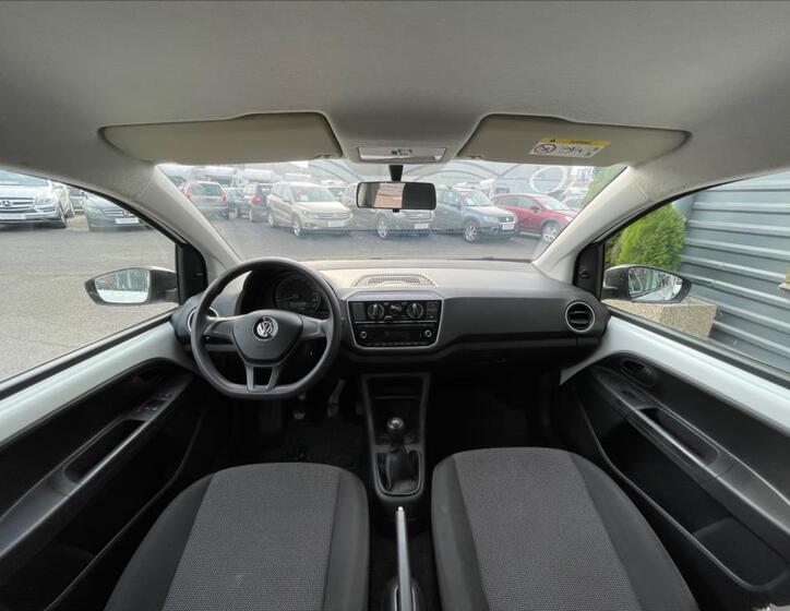 Volkswagen up! 10