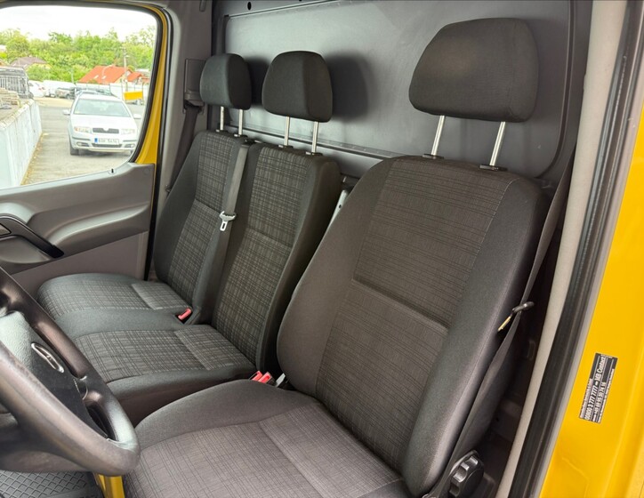 Mercedes-Benz Sprinter 10