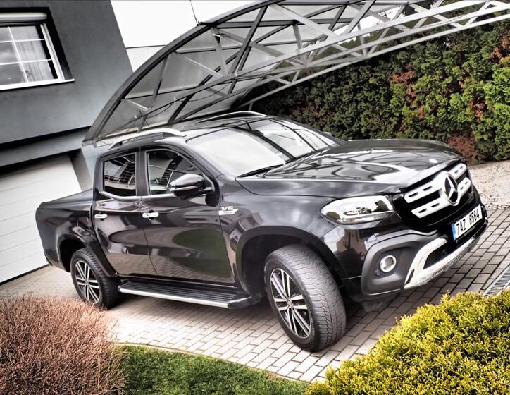Mercedes-Benz Třídy X 1