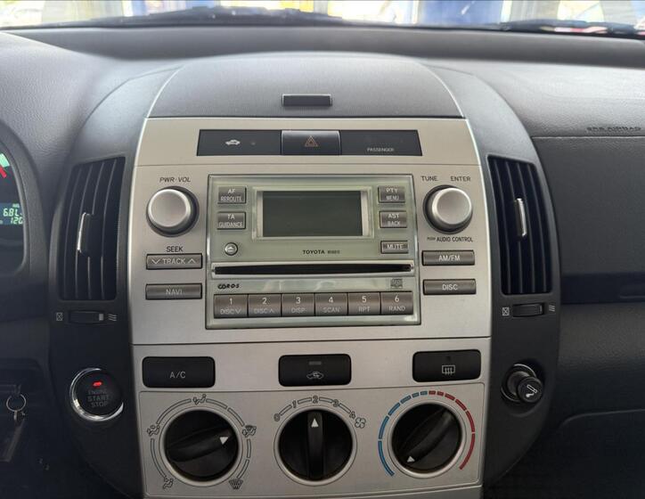 Toyota Corolla Verso 14