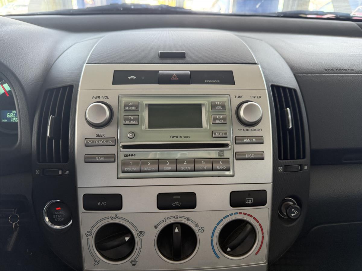 Toyota Corolla Verso