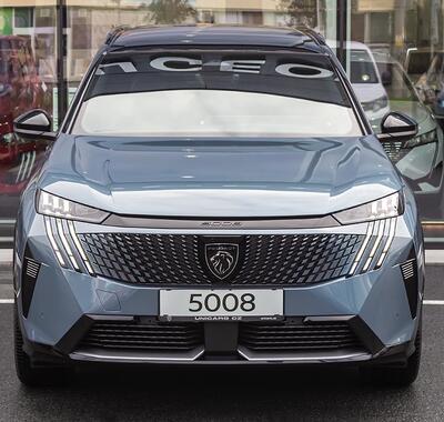 Peugeot 5008 2