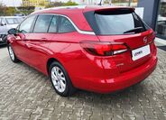 Opel Astra 8
