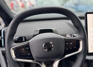 Volvo EX30 8
