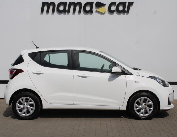Hyundai i10 8