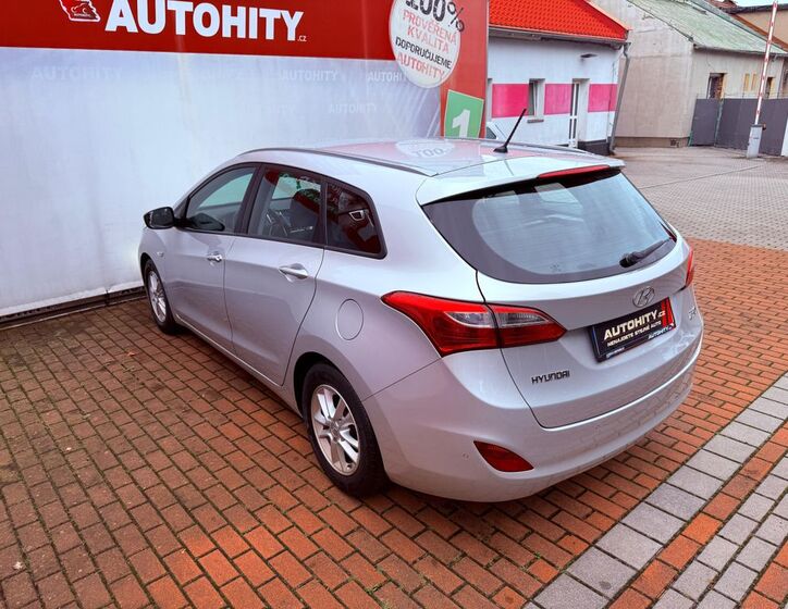 Hyundai i30 8