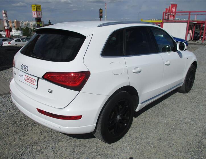 Audi Q5 5