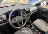 Volkswagen T-Cross 8
