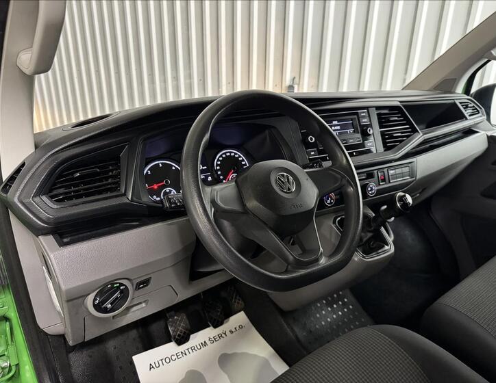 Volkswagen Transporter 16