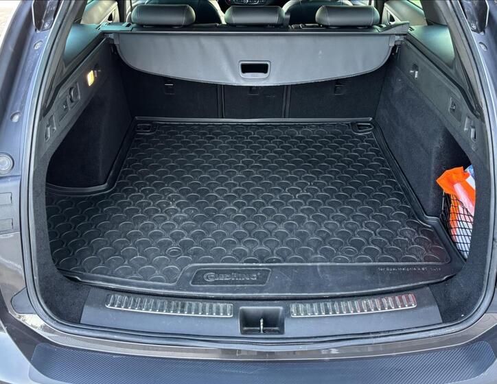 Opel Insignia 12