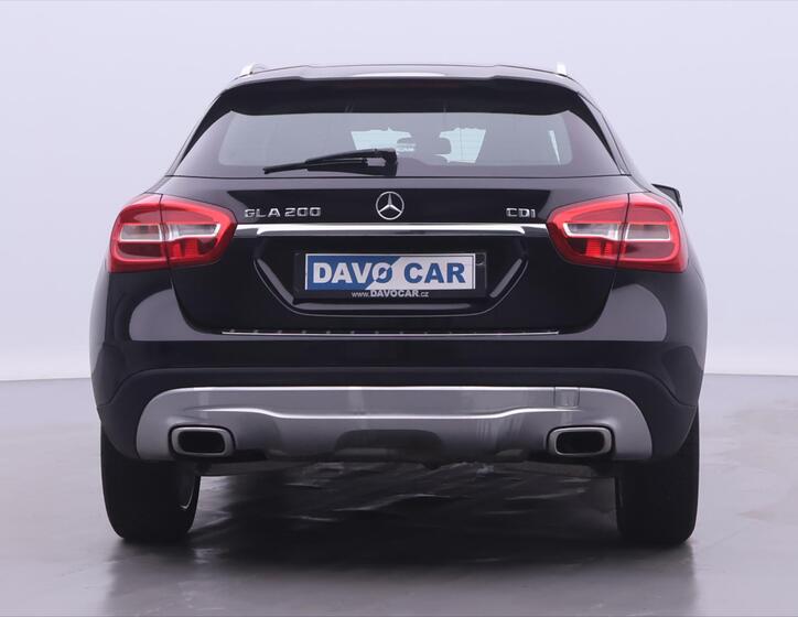 Mercedes-Benz GLA 6